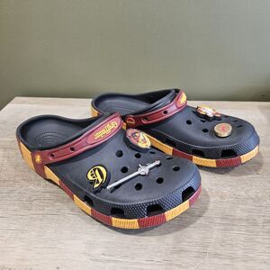 Crocs Classic Clog Mens 10 Womens 12 Harry Potter Gryffindor Limited Edition